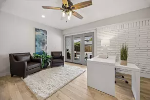 3731 Sun Valley Dr, Houston, TX 77025 - Photo 28
