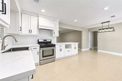 2716 Hearne Drive, Pasadena, TX 77502 - Photo 18