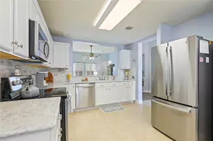 4045 Basswood Dr, Dickinson, TX 77539 - Photo 10