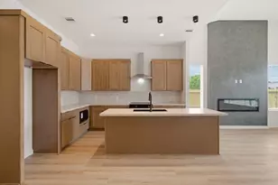 8205 Calhoun Rd, Houston, TX 77033 - Photo 6