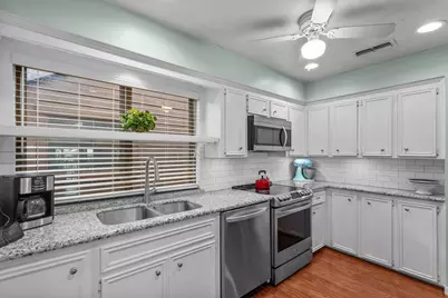 659 Davis Road, League City, TX 77573 - Photo 16