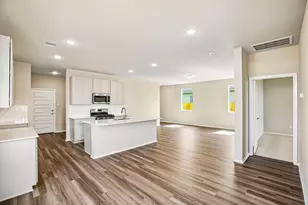 31111 Cass River Ln, Waller, TX 77484 - Photo 4
