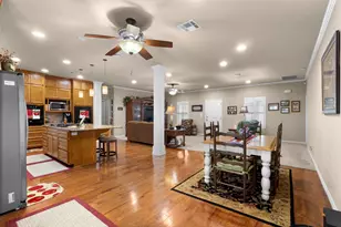 5545 S 11th Ave, Port Arthur, TX 77655 - Photo 6