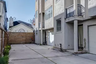 5715 Larkin St, Houston, TX 77007 - Photo 38