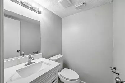 5914 Havenwoods Drive, Houston, TX 77066 - Photo 16