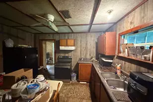 660 Moreland St, Vidor, TX 77662 - Photo 6