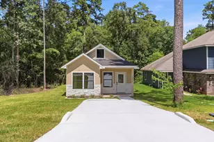 15290 Arrowhead Loop W, Willis, TX 77378 - Photo 1