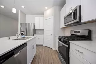 2823 Windy Homestead Ln, Crosby, TX 77532 - Photo 6