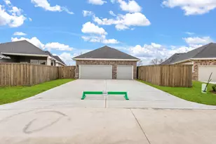 11914 Salty Bnd Dr, Mont Belvieu, TX 77523 - Photo 34