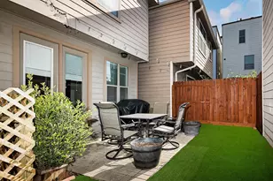 1046 W 26th St, Houston, TX 77008 - Photo 22