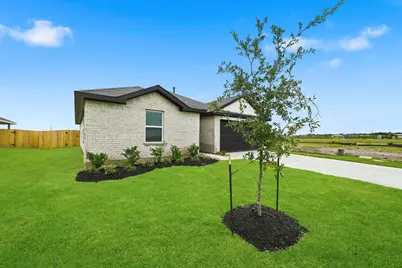 102 Rustic Creek Court, Dayton, TX 77535 - Photo 2
