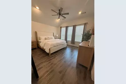 4743 Glen Isle Drive, Houston, TX 77009 - Photo 16