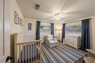 10502 Shadow Wood Dr, Houston, TX 77043 - Photo 14