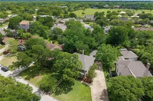 8711 Bent Tree Dr, College Station, TX 77845 - Photo 30