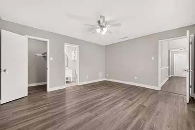 11202 Bandlon Drive, Houston, TX 77072 - Photo 16
