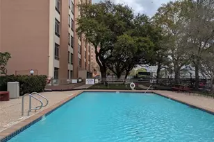 7520 Hornwood Dr, Houston, TX 77036 - Photo 8