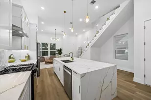 120 Velasco St, Houston, TX 77003 - Photo 1