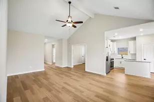 21544 Bluebonnet Bay Dr, Magnolia, TX 77354 - Photo 6