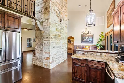 7835 Berger Road, Schulenburg, TX 78956 - Photo 18