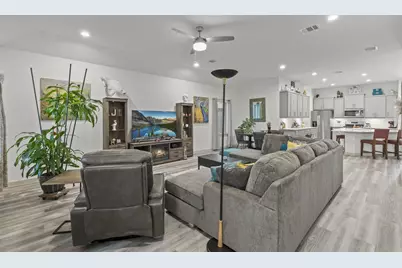 811 Maplewood Drive, League City, TX 77573 - Photo 12