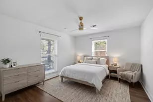 10151 Brinwood Dr, Houston, TX 77043 - Photo 6