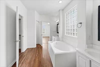 4702 Sebastopol Drive, Pearland, TX 77584 - Photo 12