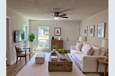 306 S Virginia Street, La Porte, TX 77571 - Photo 2