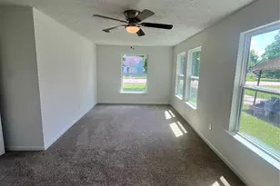 306 S Virginia St, La Porte, TX 77571 - Photo 18