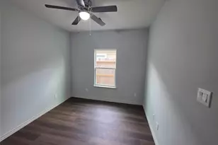 213 Dipping Strm St, Houston, TX 77076 - Photo 6