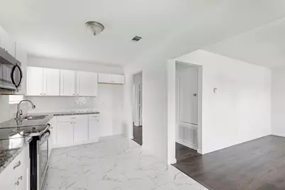 6721 Madrid Street, Houston, TX 77021 - Photo 10