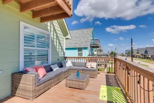 207 Sandpebble Pl, Surfside Beach, TX 77541 - Photo 20