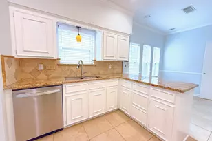 2210 Redcliff Dr, Missouri City, TX 77489 - Photo 6