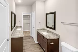 10471 Royal Adrian, Conroe, TX 77303 - Photo 10