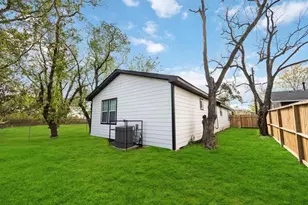 7921 Little St, Houston, TX 77028 - Photo 26