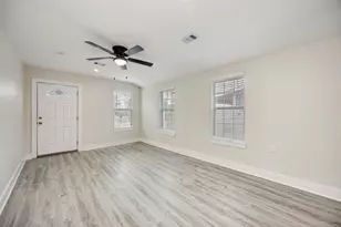 7921 Little St, Houston, TX 77028 - Photo 10