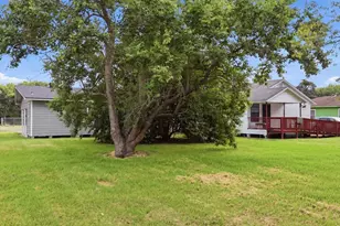 1920 May St, Beaumont, TX 77705 - Photo 18