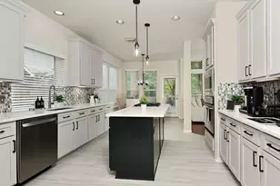 11 Pirouette, The Woodlands, TX 77382 - Photo 12
