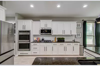 24503 Rossmore Hill Court, Spring, TX 77389 - Photo 20