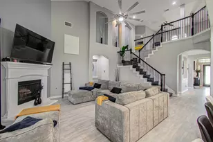 24503 Rossmore Hill Ct, Spring, TX 77389 - Photo 10
