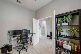 24503 Rossmore Hill Ct, Spring, TX 77389 - Photo 4