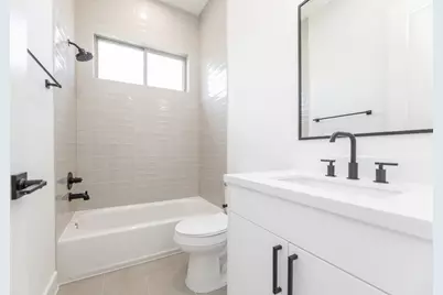 311 E 34th Street #B, Houston, TX 77018 - Photo 32