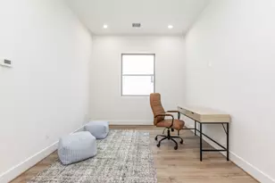 311 E 34th St, Houston, TX 77018 - Photo 20
