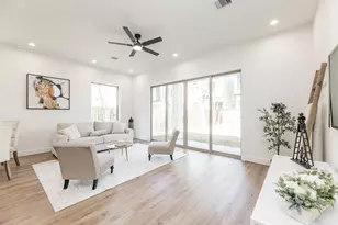 311 E 34th St, Houston, TX 77018 - Photo 6