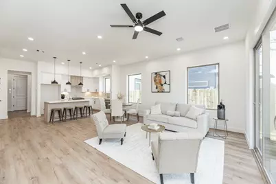 311 E 34th Street #B, Houston, TX 77018 - Photo 2