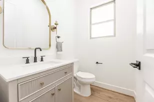 311 E 34th St, Houston, TX 77018 - Photo 30