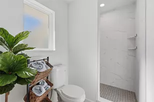 5221 Libbey Ln, Houston, TX 77092 - Photo 18