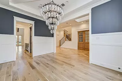 718 Magdalene Drive, Houston, TX 77024 - Photo 6