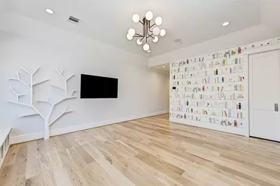 718 Magdalene Drive, Houston, TX 77024 - Photo 26