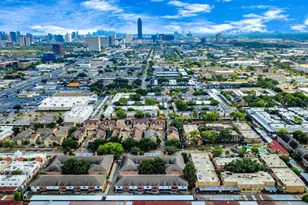 2824 Briarhurst Dr Dr, Houston, TX 77057 - Photo 26