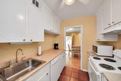 2824 Briarhurst Dr Drive #12, Houston, TX 77057 - Photo 16